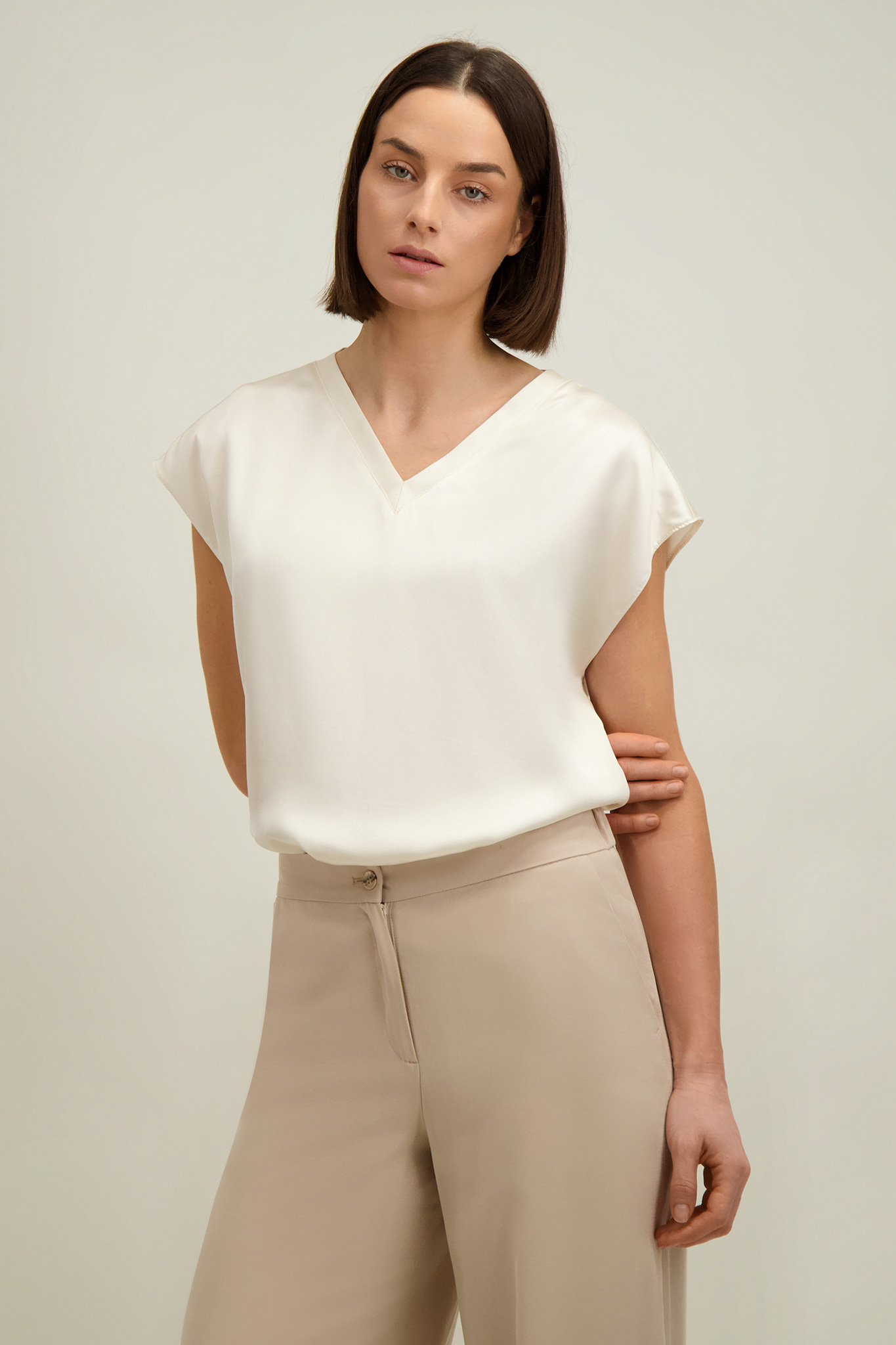 bluza do garnituru kremowa