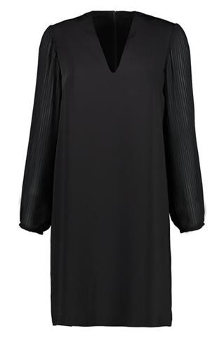 Czarna sukienka wieczorowa 85065 - 109881