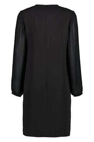 Czarna sukienka wieczorowa 85065 - 109901