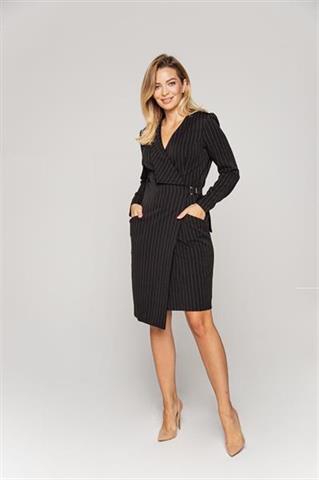 Kopertowa sukienka w prążki 58068 - 214361