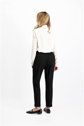 Eleganckie czarne cygaretki na kant 85458 - 223101