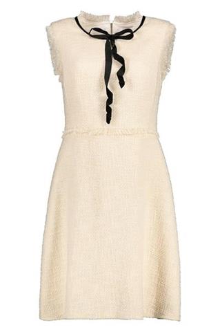 Elegancka sukienka ze strzępieniami 85475 - 223491