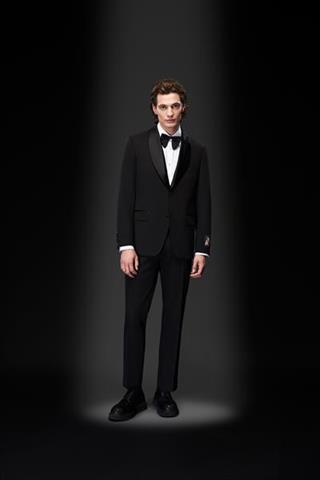 Czarny smoking virgin wool 35446 - 518861