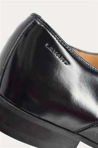 Czarne buty męskie ze skóry naturalnej 75146 - 548141
