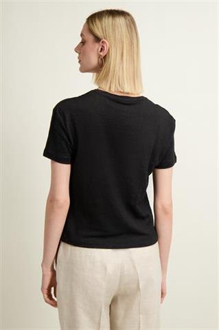 Czarny t-shirt damski z bawełną 87007 - 569581