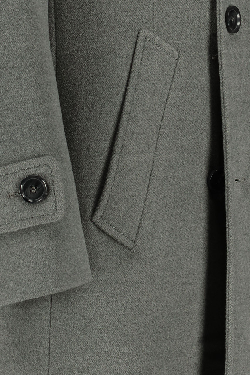 20122376592_(3)