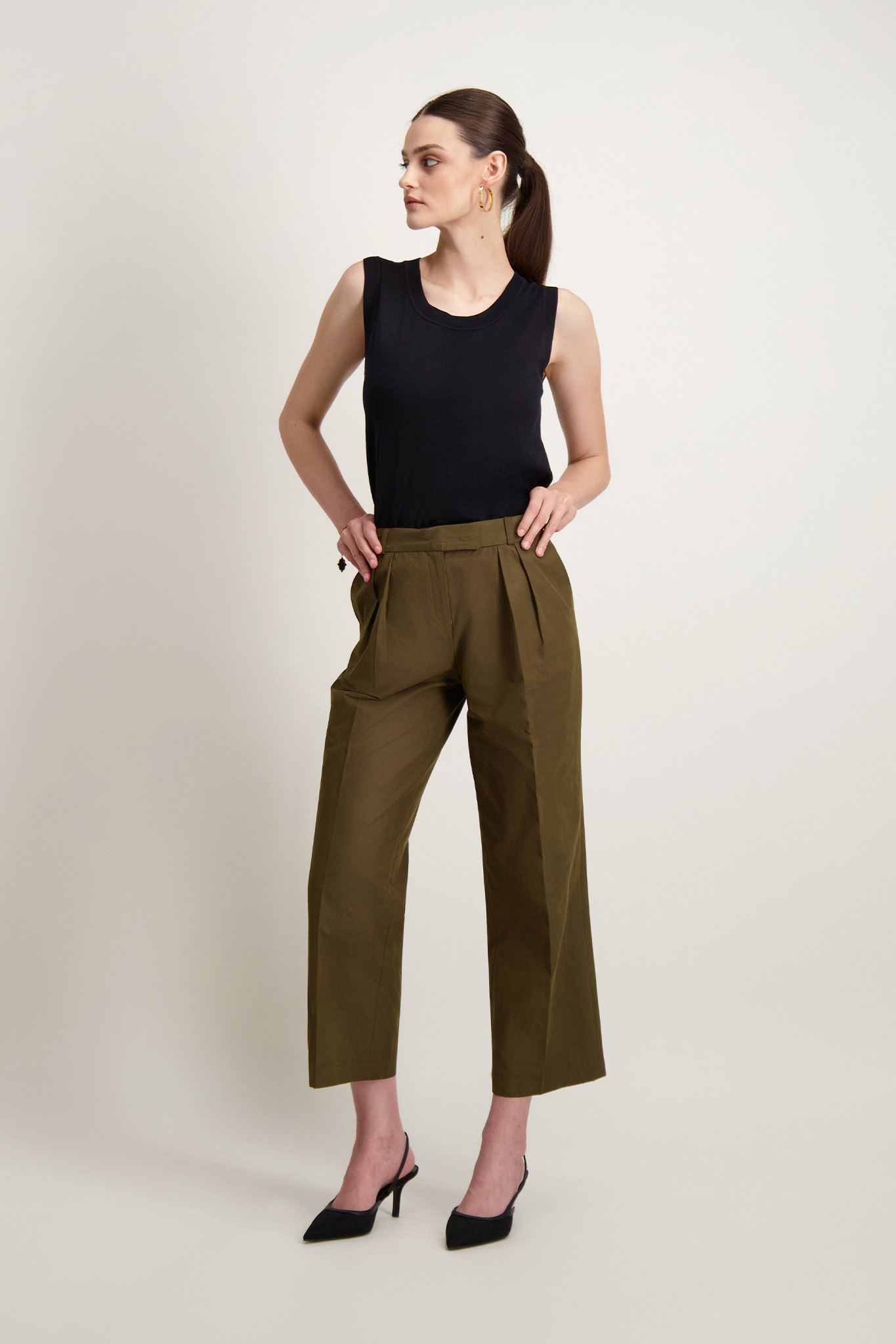 Khaki spodnie damskie z bawełną 86874