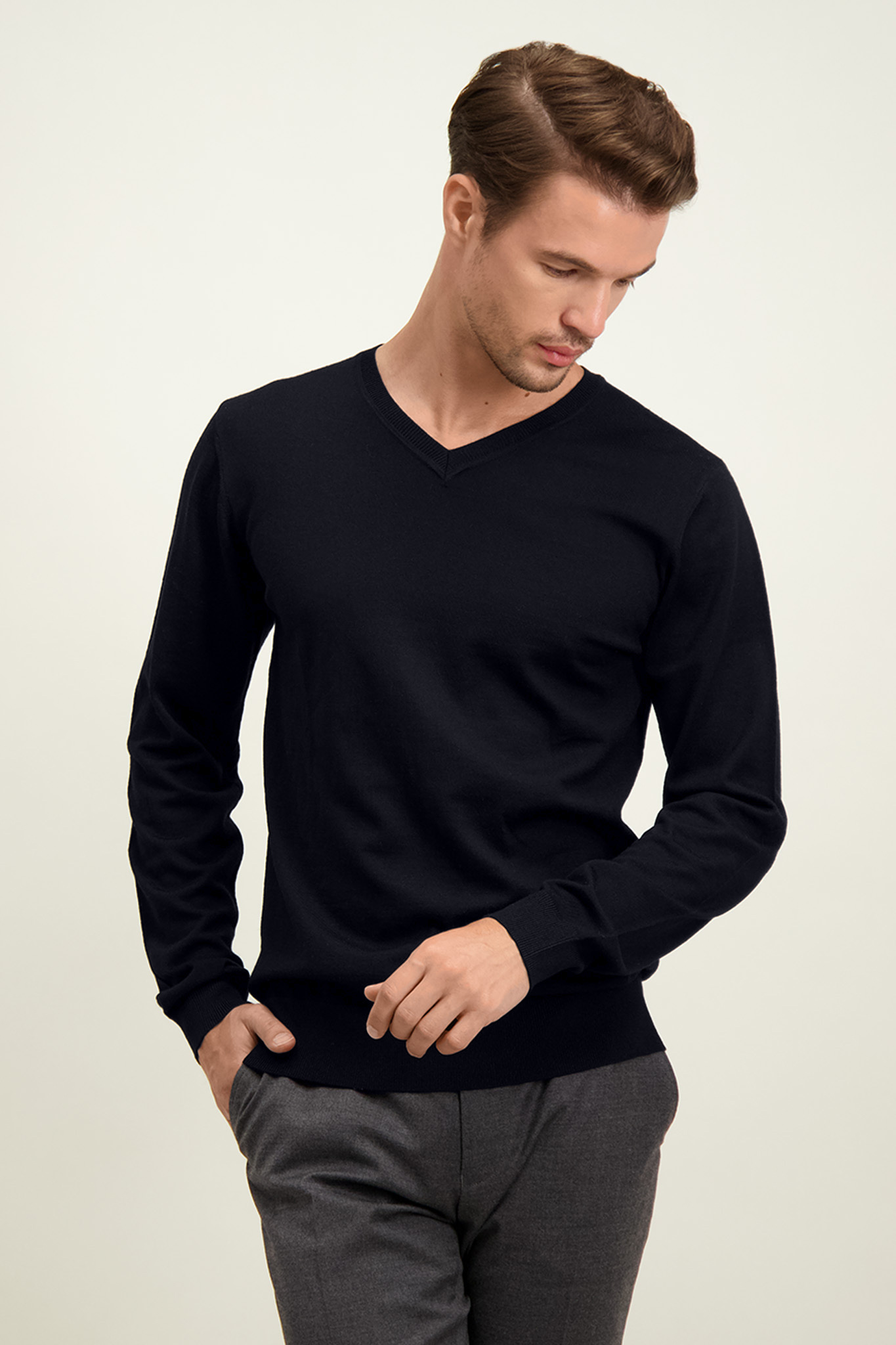 Granatowy sweter męski z wełny merino 74268