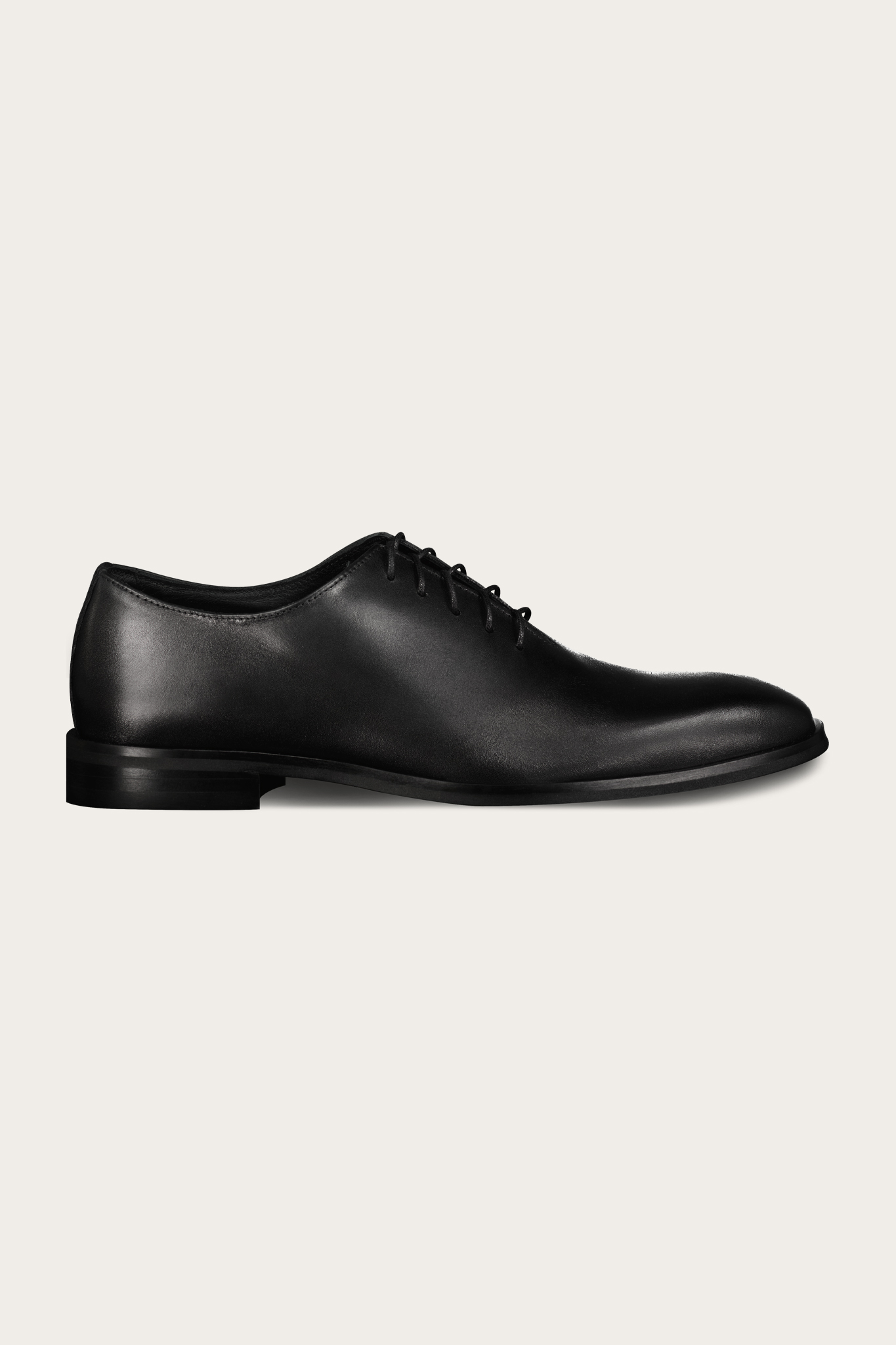 Czarne skórzane buty męskie 58912